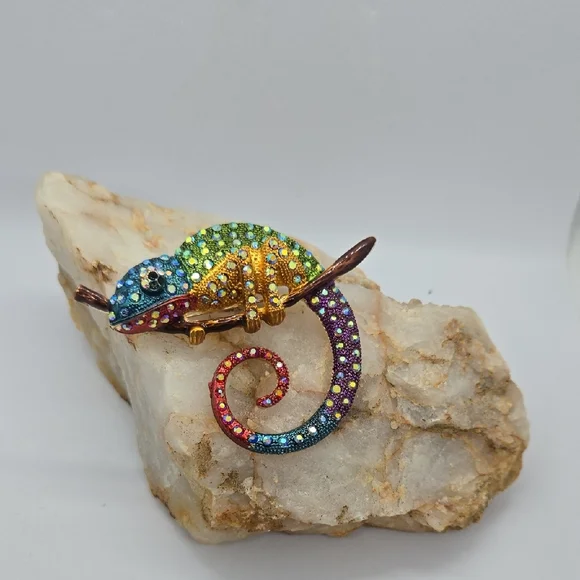 Colorful Chameleon Rhinestone Brooch Large Reptile Lizard Pin Sparkly Statement - Picture 2 of 5